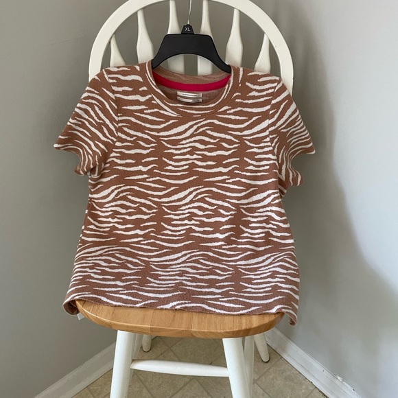 Anthropology Women’s Top Size LG GUC - Picture 3 of 15